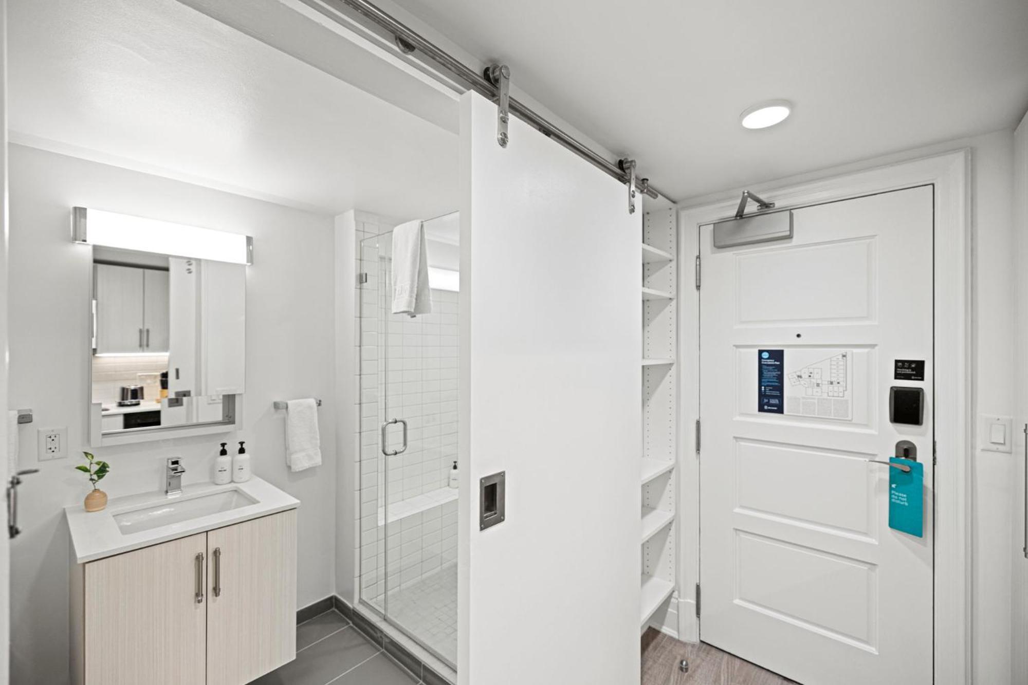 Placemakr Dupont Circle Washington Exterior photo